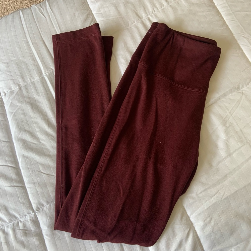 White House Black Market Maroon Leggings